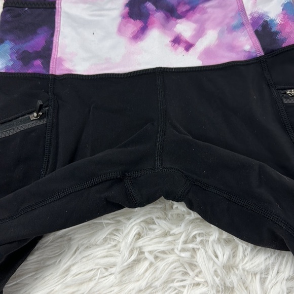 Lululemon Toasty Tech Tight II Black / Blooming Pixie Multi - Picture 3 of 6